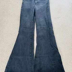 American Eagle Outfitters Black Wide Leg Jeans (size 4 long)